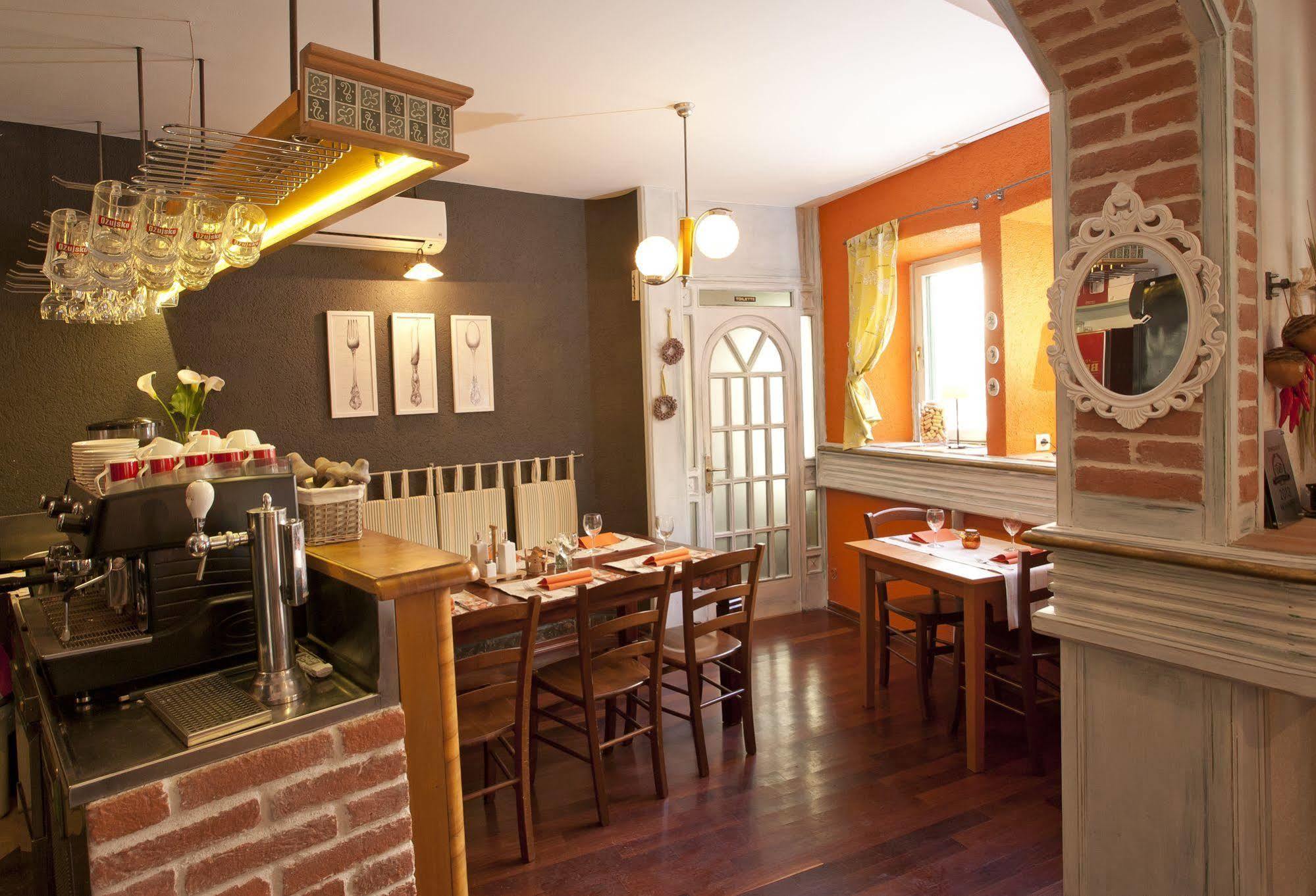 Vanjaka Bed And Breakfast Trogir Exterior foto